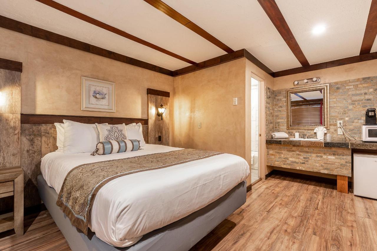 Wanderlust Inn Ошен Шорс Экстерьер фото