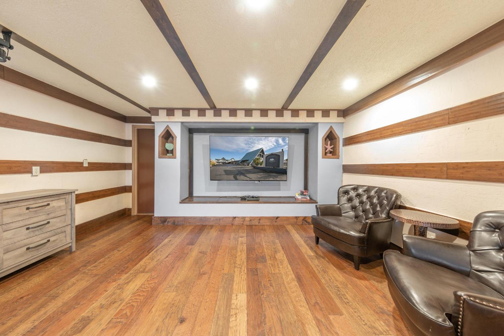 Wanderlust Inn Ошен Шорс Номер фото