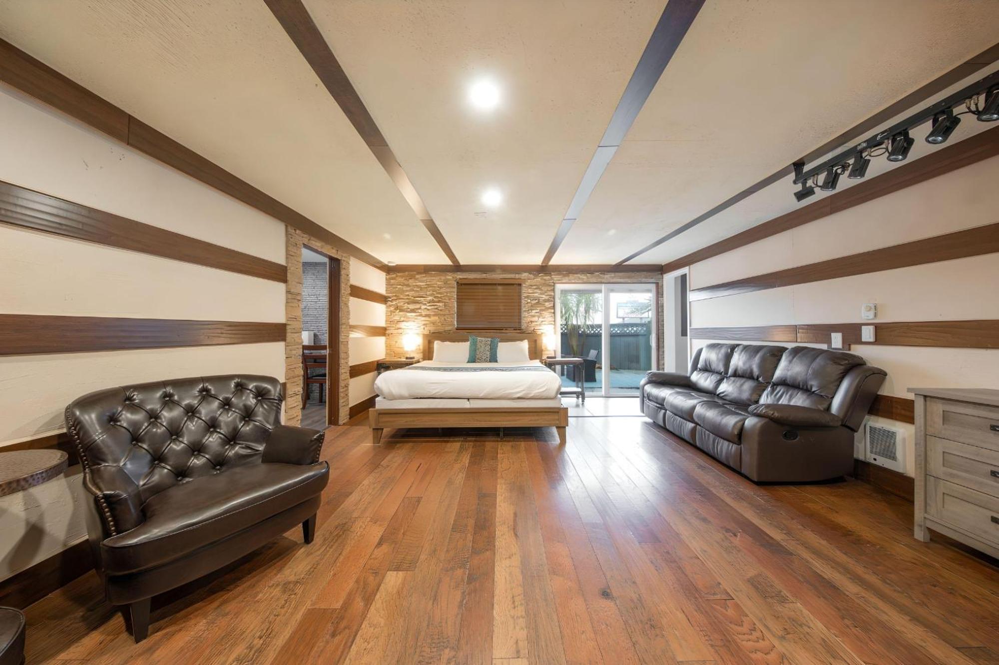 Wanderlust Inn Ошен Шорс Номер фото